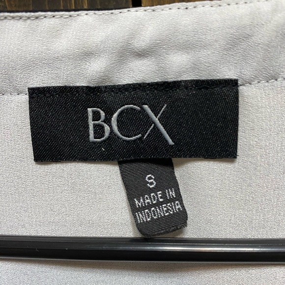 BCX Blouse Light Weight Sheer Partial Zip Blouse Top Shirt Size Small White - Picture 3 of 16